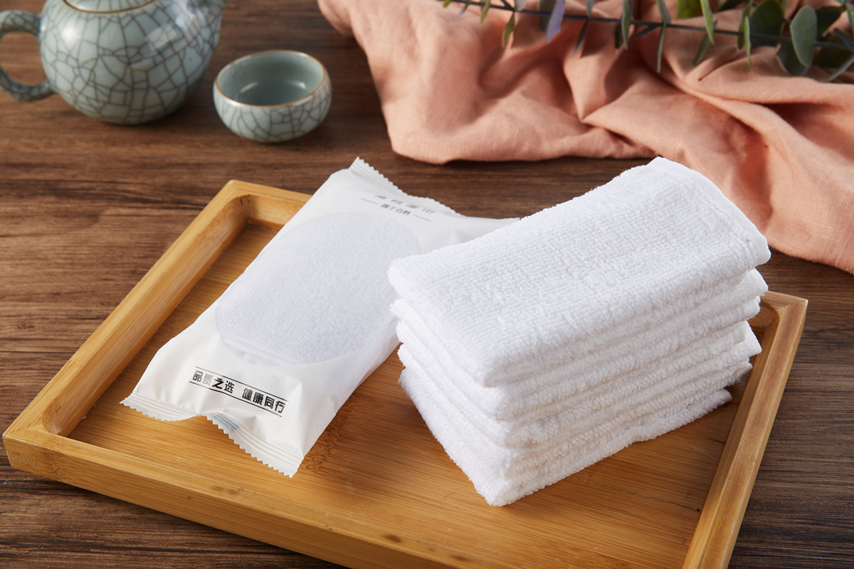 27g湿巾定制 棉质酒店湿毛巾 餐饮一次性棉湿巾湿毛巾 印logo
