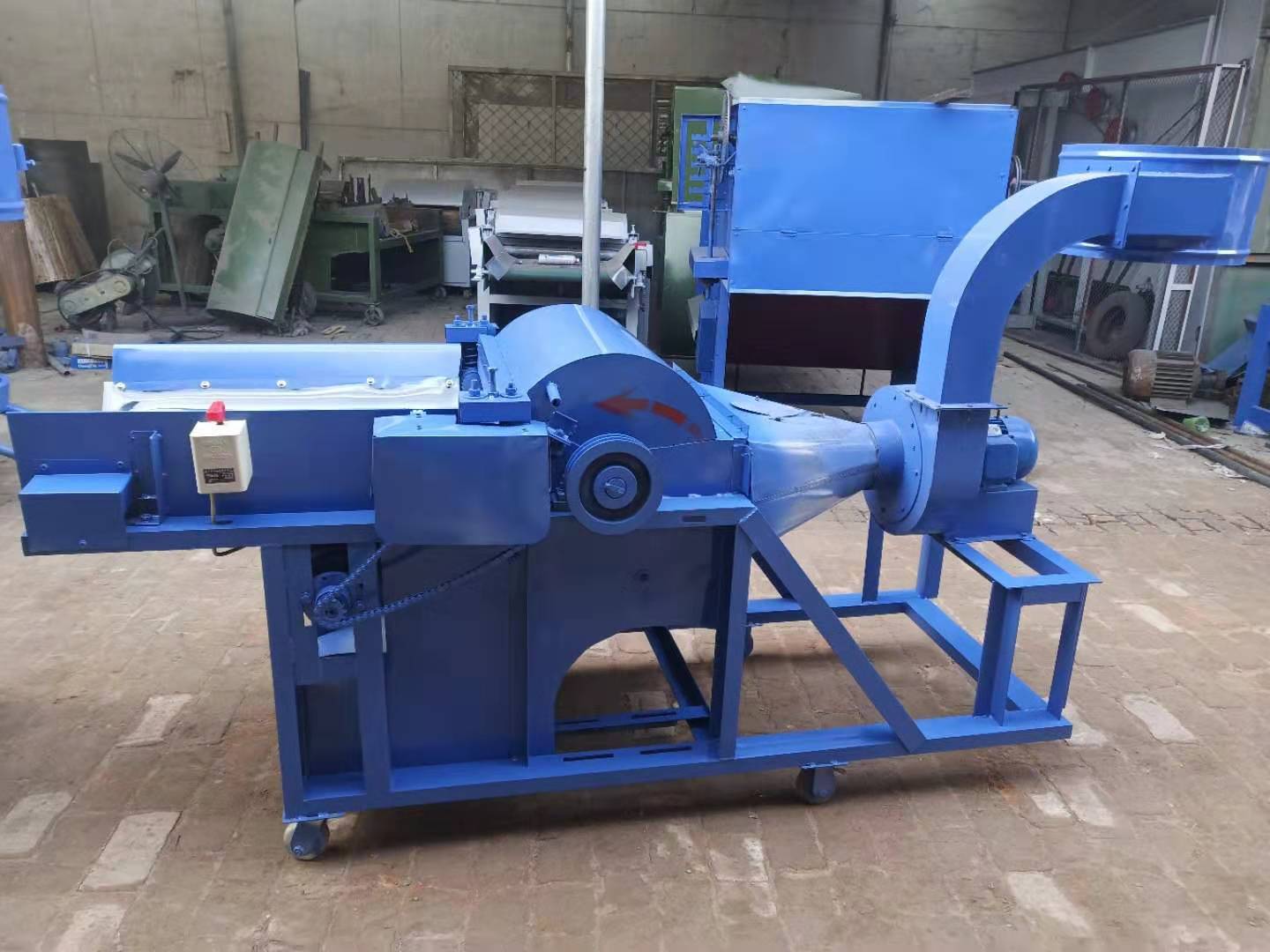 新款迷你开松机旧衣服开松机小型棉花开松机羊毛边角料开松机