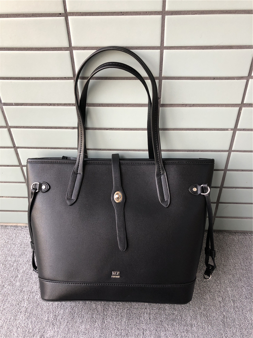 lyn 新款子母休闲包