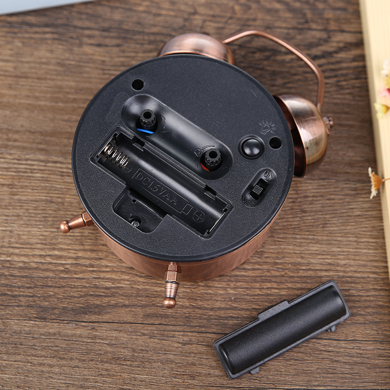 厂价批发3寸4寸简约复古金属打铃闹钟静音创意卡通学生儿童小闹钟