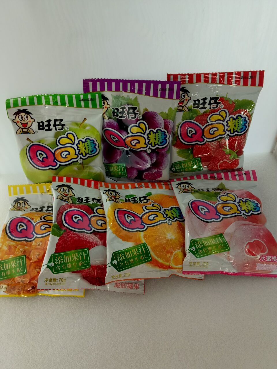 旺仔qq糖70g*10袋/盒水蜜桃/葡萄/草莓味 凝胶糖果 零食小吃 批发