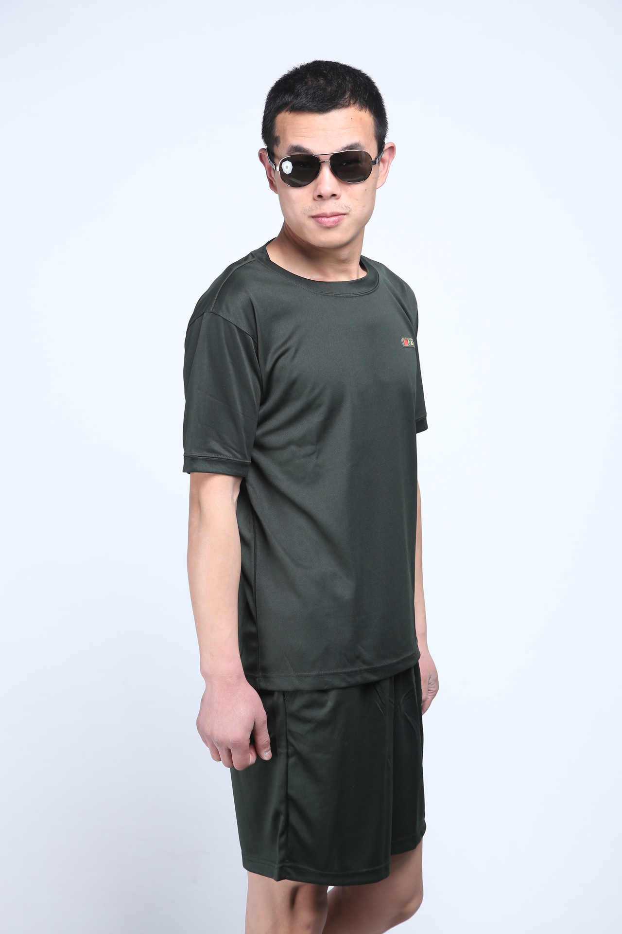 批发07体能服套装正品陆军短袖t恤夏季速干户外军迷特种兵训练服