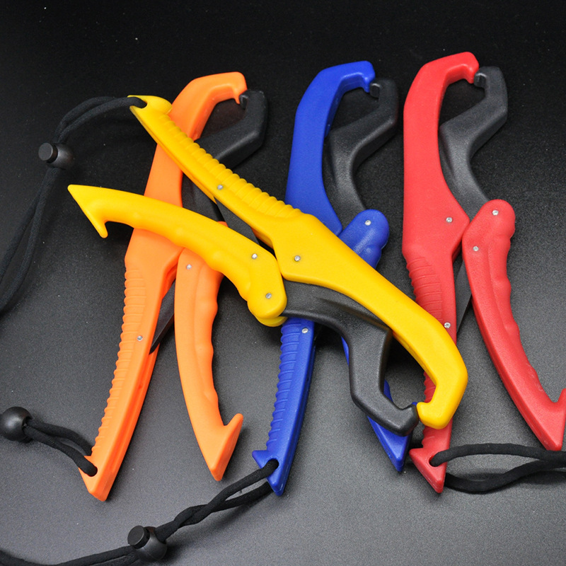 塑料夹鱼器 鱼夹 控鱼器路亚抓鱼器起鱼器 鱼钳 夹鱼器渔具配件