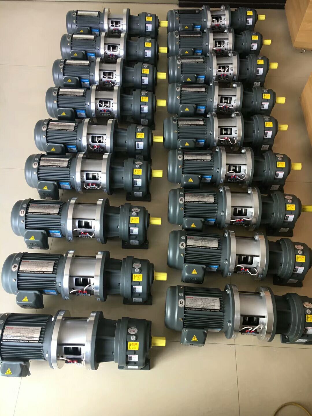 电磁离合器配电机减速机 可配蜗轮减速机 齿轮减速机 工厂直销