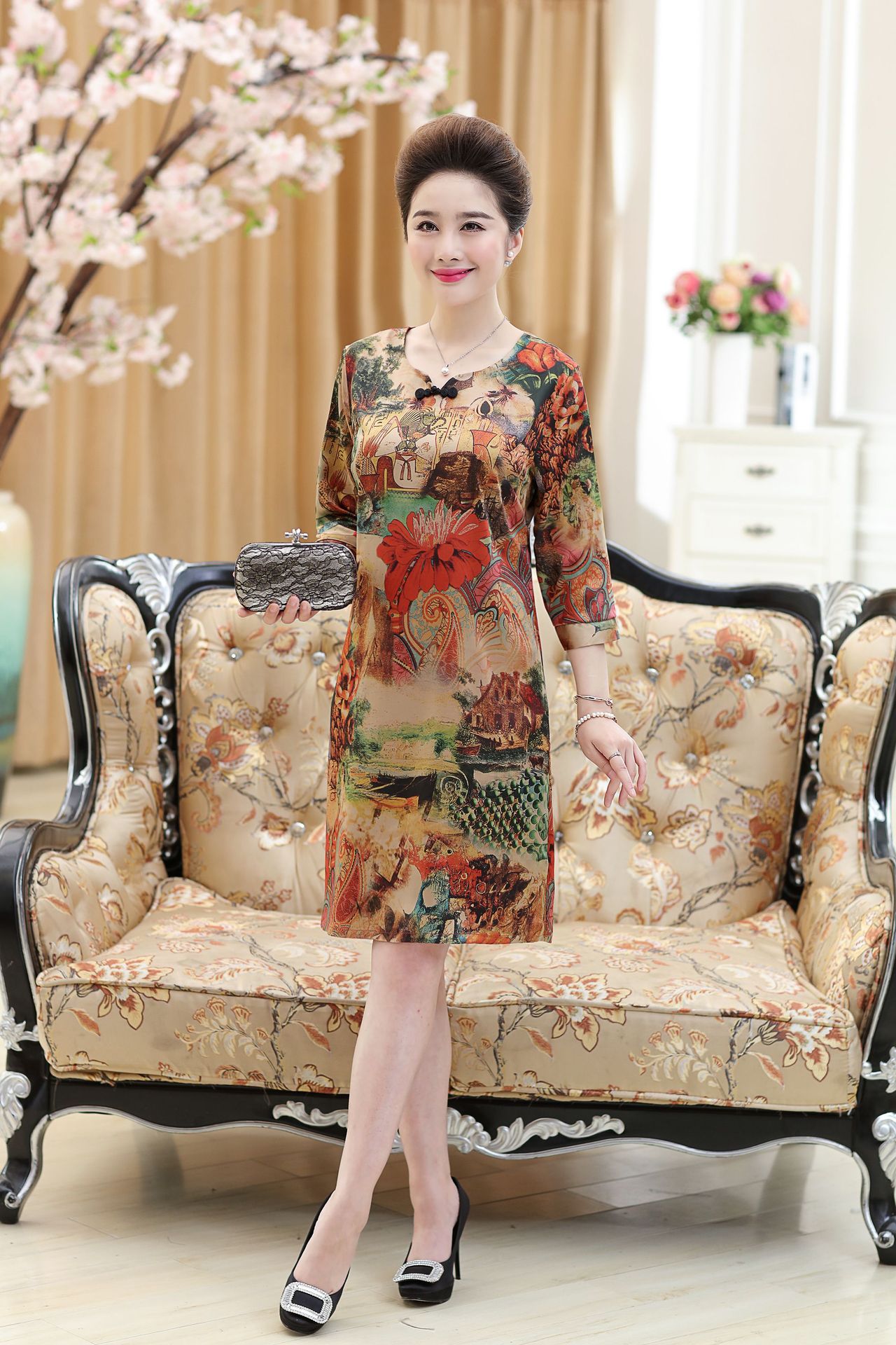 中年仿真丝连衣裙图片