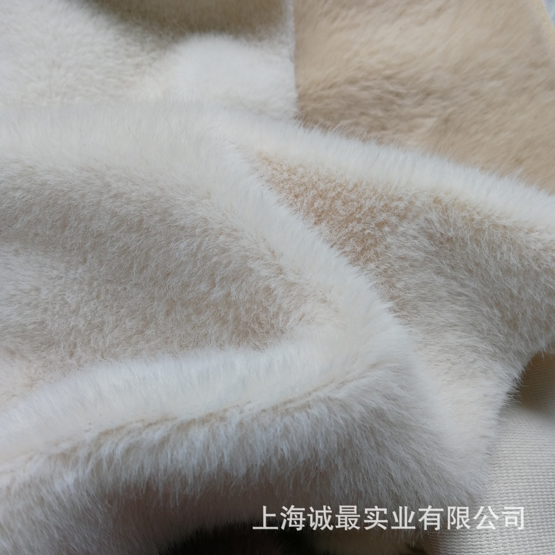 仿金貂绒 仿精貂绒 仿雪貂绒 仿水貂绒 仿欧貂 800克 全涤成分