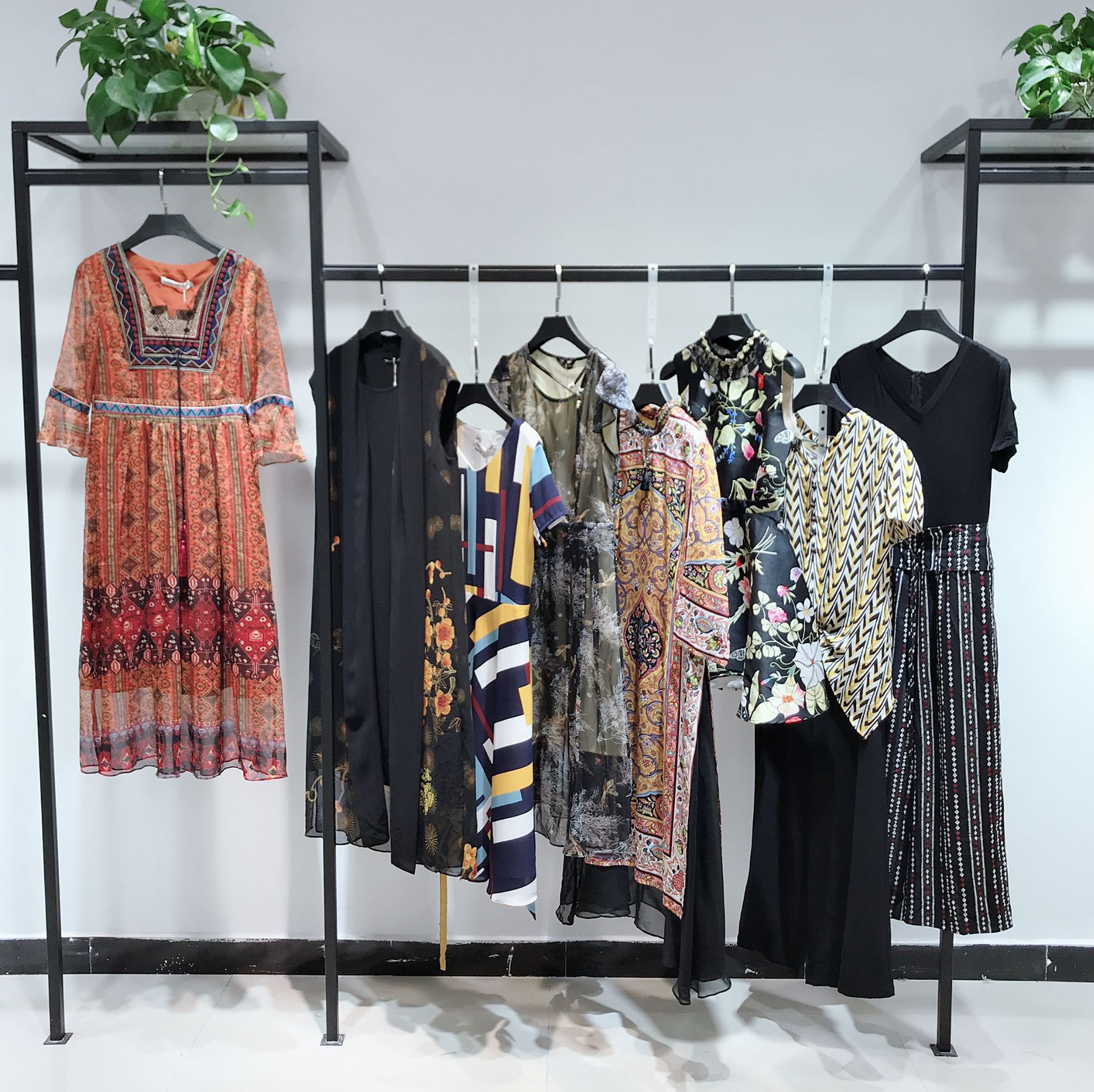 琦丽莎2019夏 武汉大牌连衣裙汉派女装品牌折扣尾货剪标直播货源