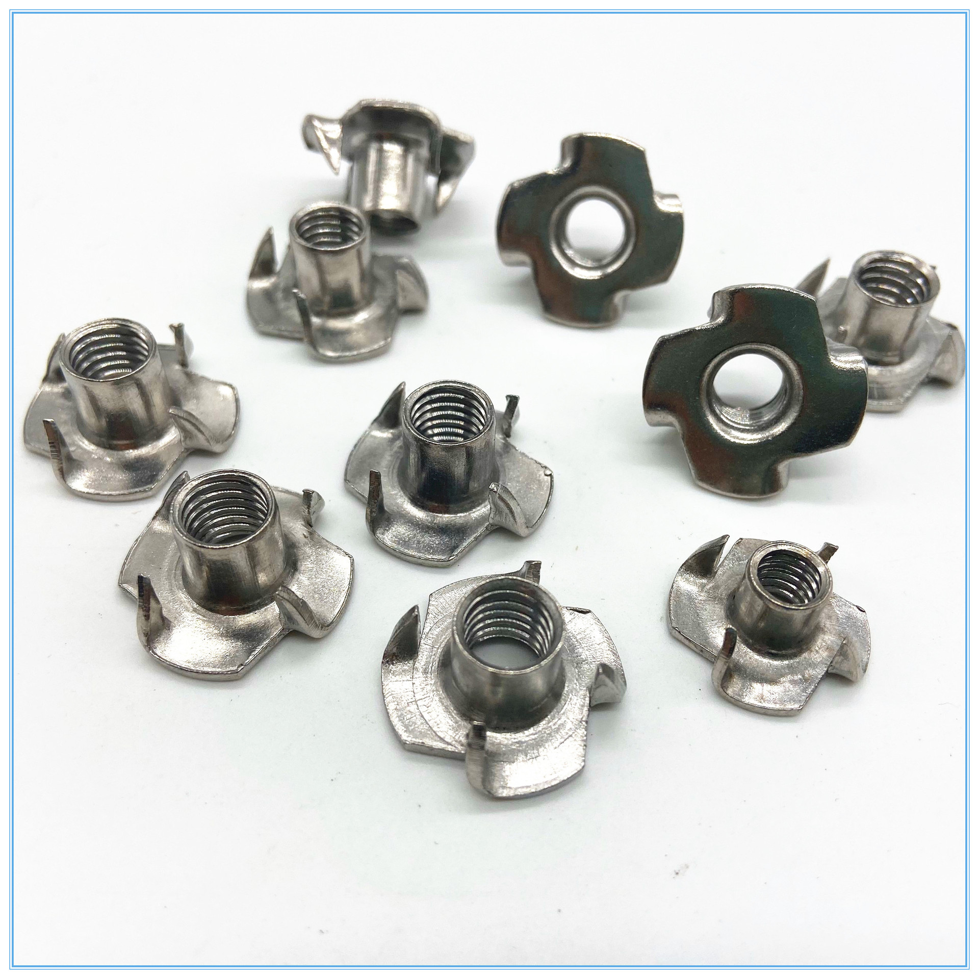 专业生产不锈钢四脚钉四爪螺母t母铆螺母焊接螺母四脚螺母四角钉