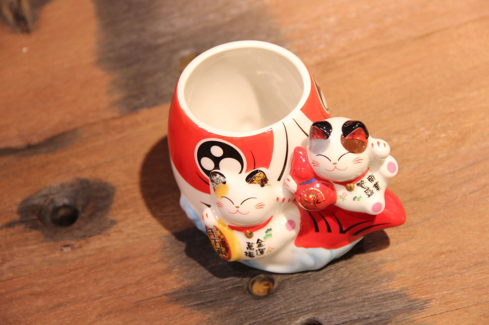 乐喵多功能日式陶瓷招财猫笔筒办公室用品收纳盒桌面摆件学生礼物