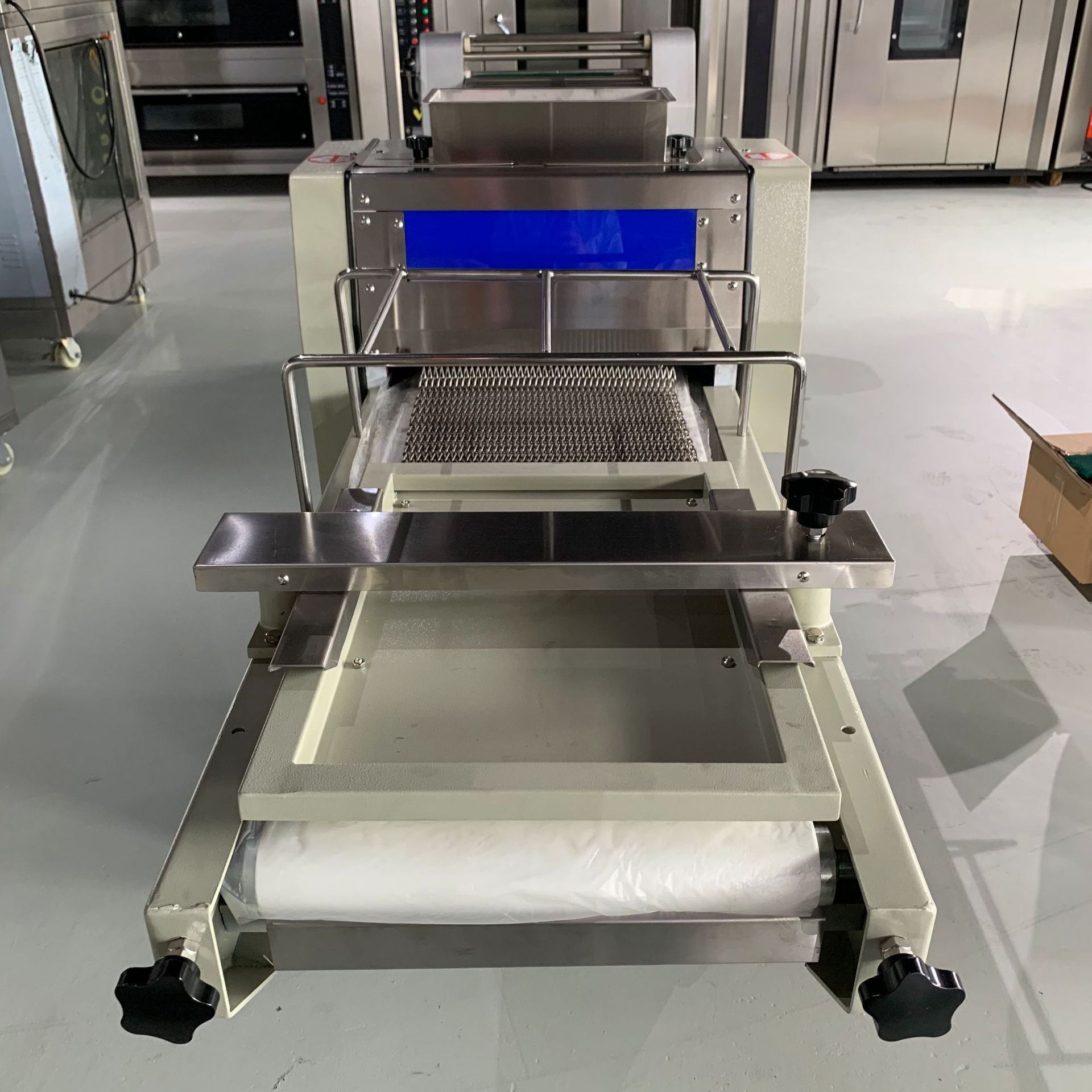 方包整形机商用 烘焙配套设备 面包整形机吐司成型机