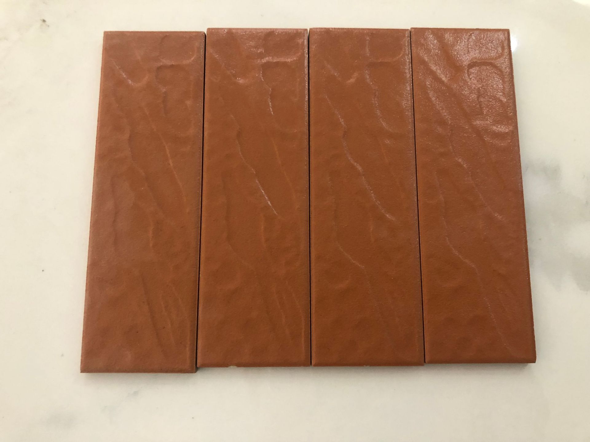 冠驰厂家供应60*200建材瓷砖价格实惠