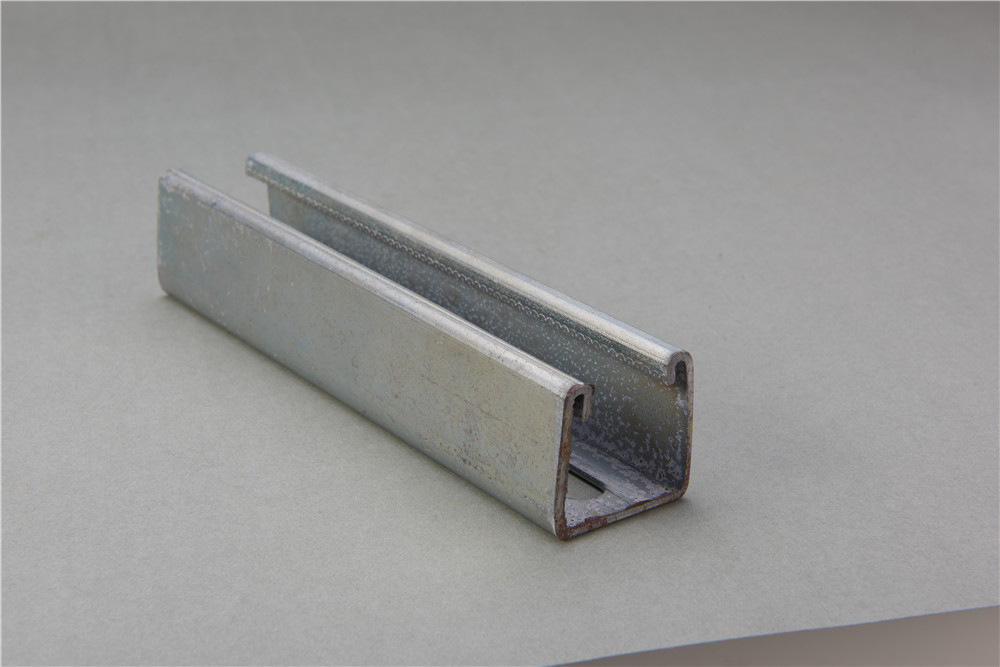 厂家供应c型钢龙骨/热镀锌轻型龙骨/光伏支架/抗震支撑架/c型支架