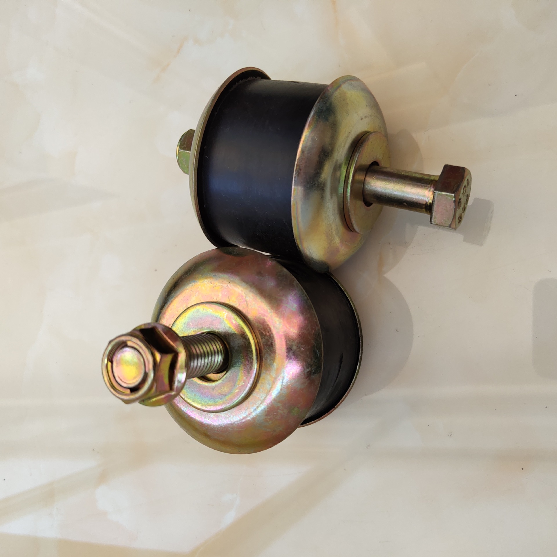 生产厂家 橡胶减震垫缓冲块防撞垫驾驶室胶垫变速箱胶垫 支持定制