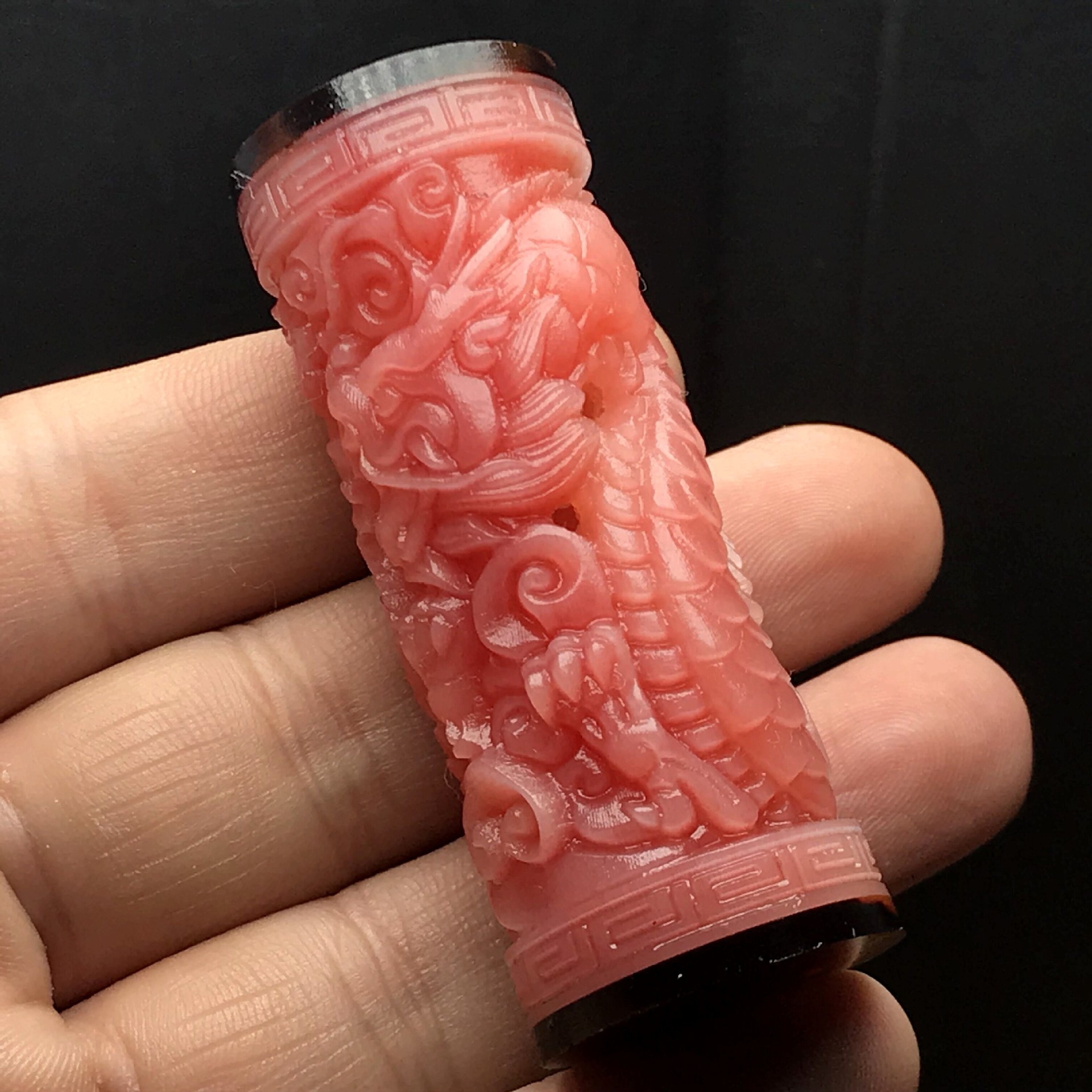 仿大猫骨雕龙柱 满血骆驼骨镂空龙柱吊坠牛骨吊坠 星月金刚配饰