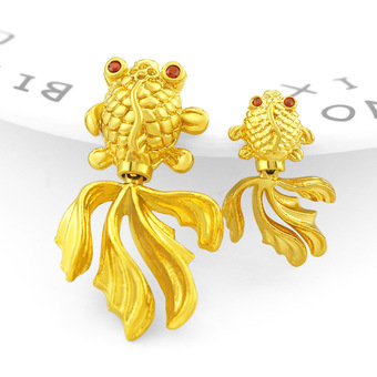 批发仿金小鲤鱼吊坠灵动红眼金鱼镀黄金饰品富贵鱼项链尾巴可摇动