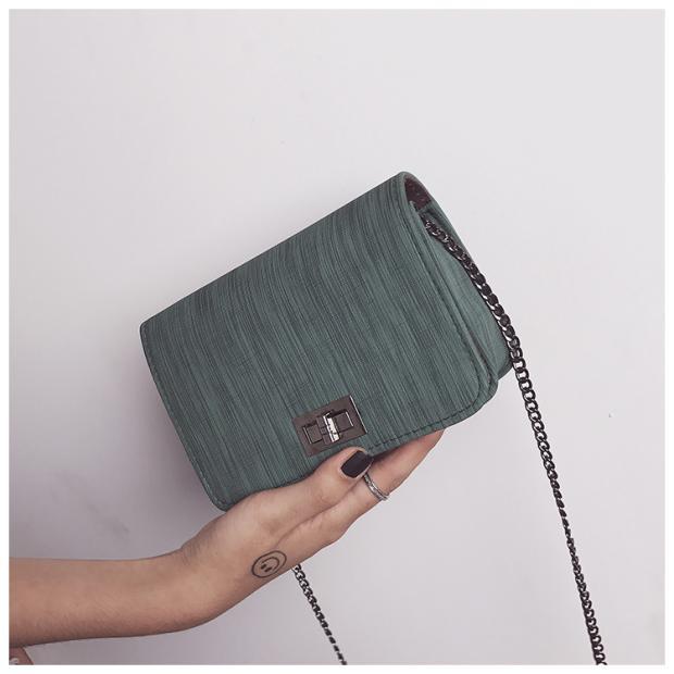 2021 Solid Color Single-Shoulder Bag Crossbody Women's Bag Small Bag Chain Women's Shoulder Bag New Twist Lock Chain Small Square Bag