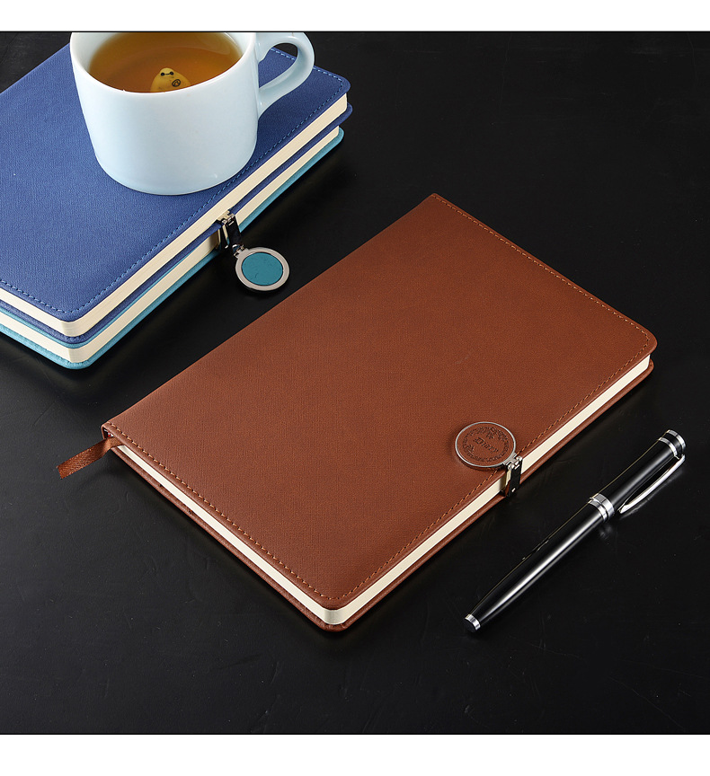 带扣精美笔记本定制 新款商务记事本 简约带扣日记本套装