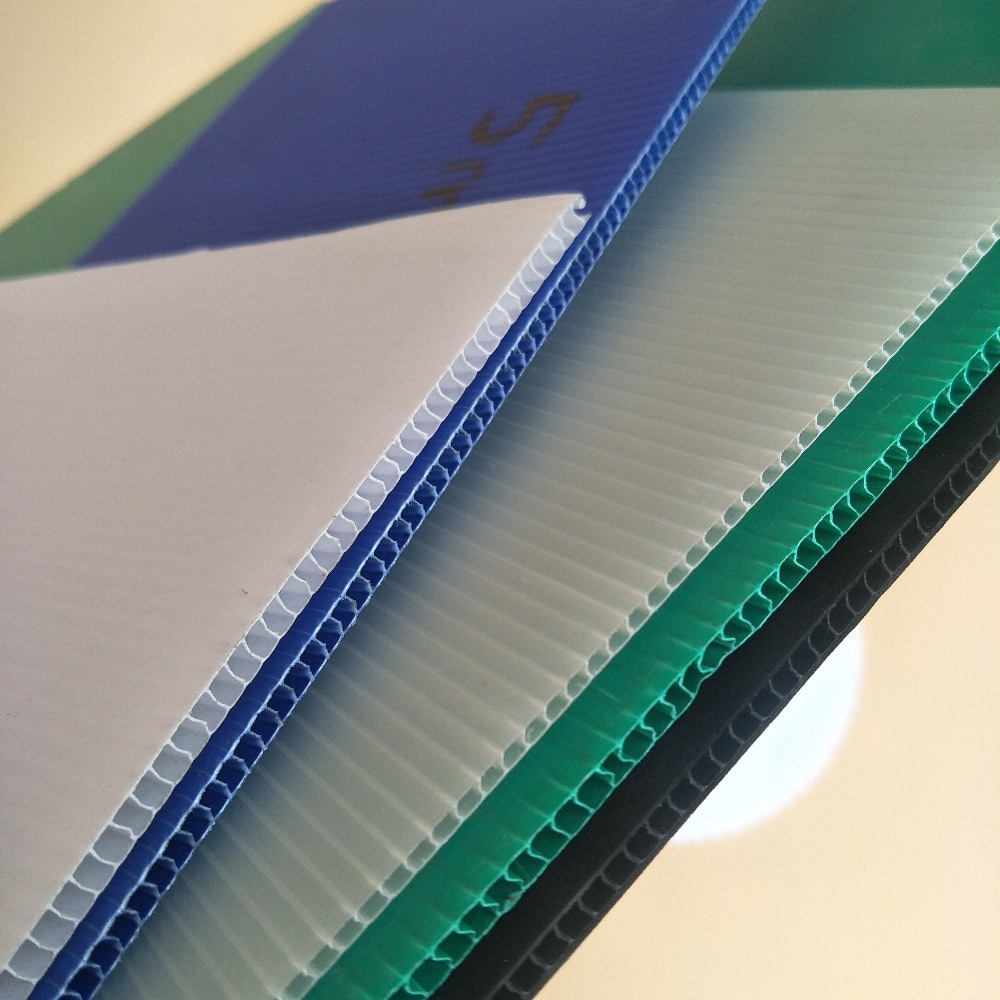 厂家供应塑料pp瓦楞中空板 空心塑料万通板 防静电黑色塑胶隔板