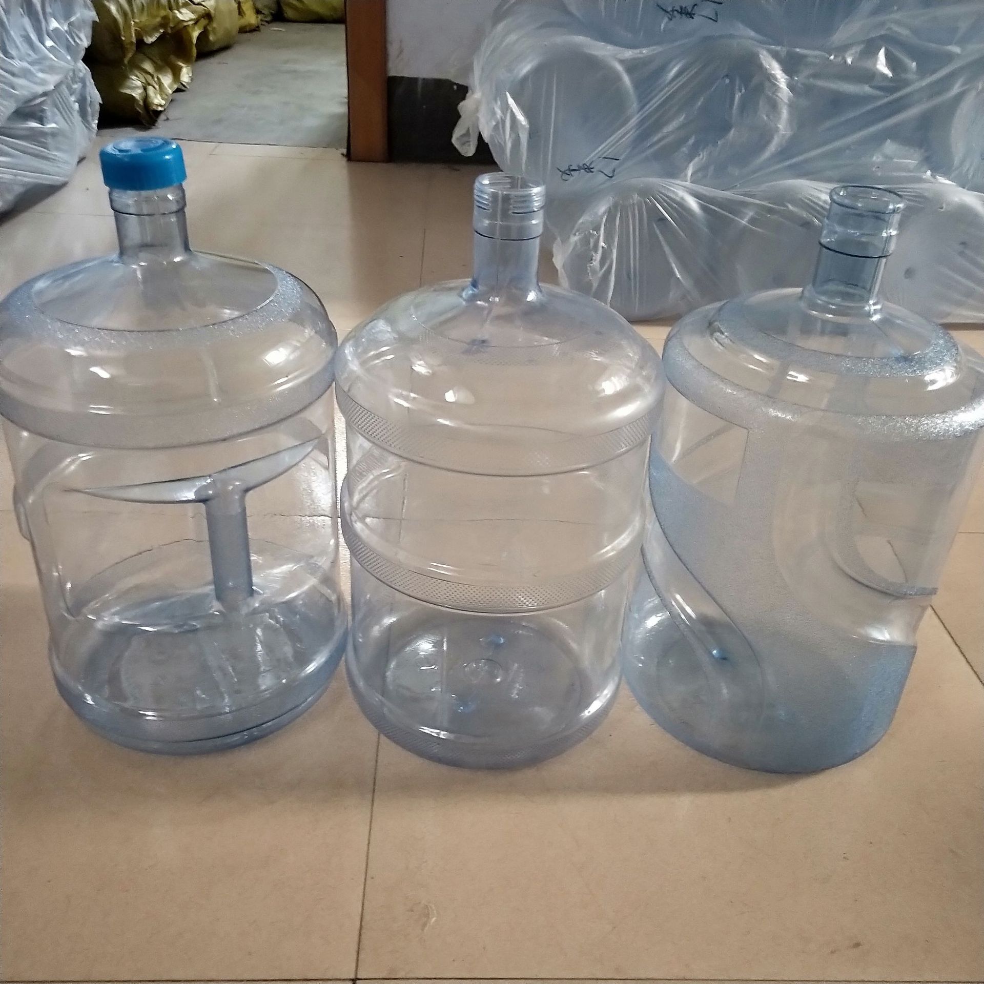 5l-18.9l饮水桶纯净水桶自动售水机桶家用装水pc储水桶矿泉水桶