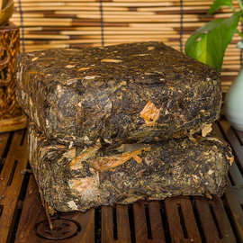 茶叶荷香茯砖茶 湖南安化黑茶荷香金花黑茶荷叶黑茶1000g