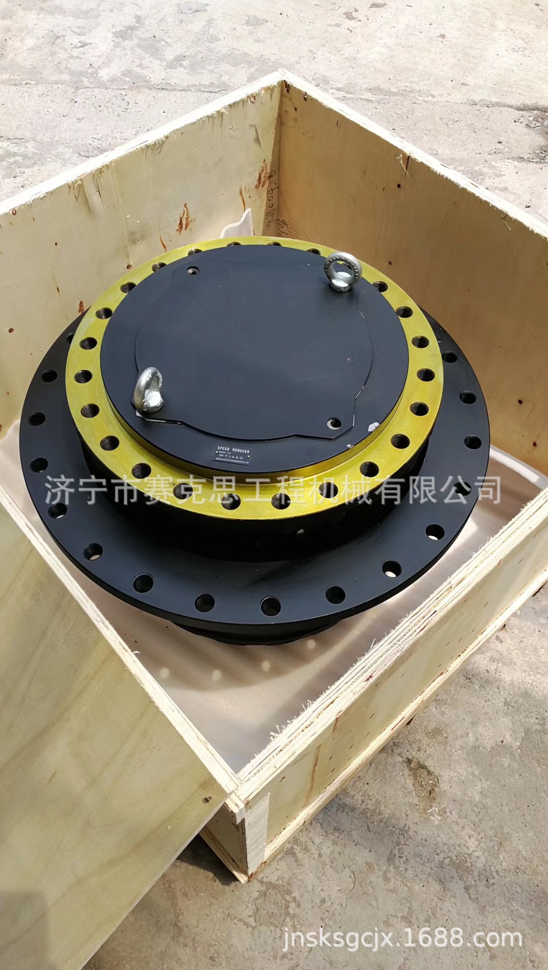 zx670-3挖掘机行走减速机 行走齿轮箱 原装全新