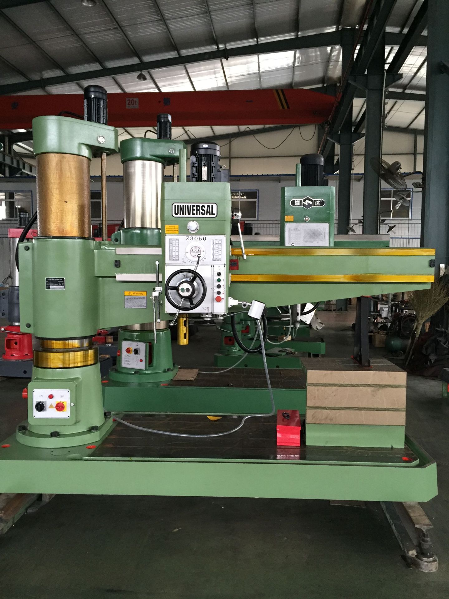 供应西菱z3040摇臂钻床 侨联机械传动摇臂钻价格