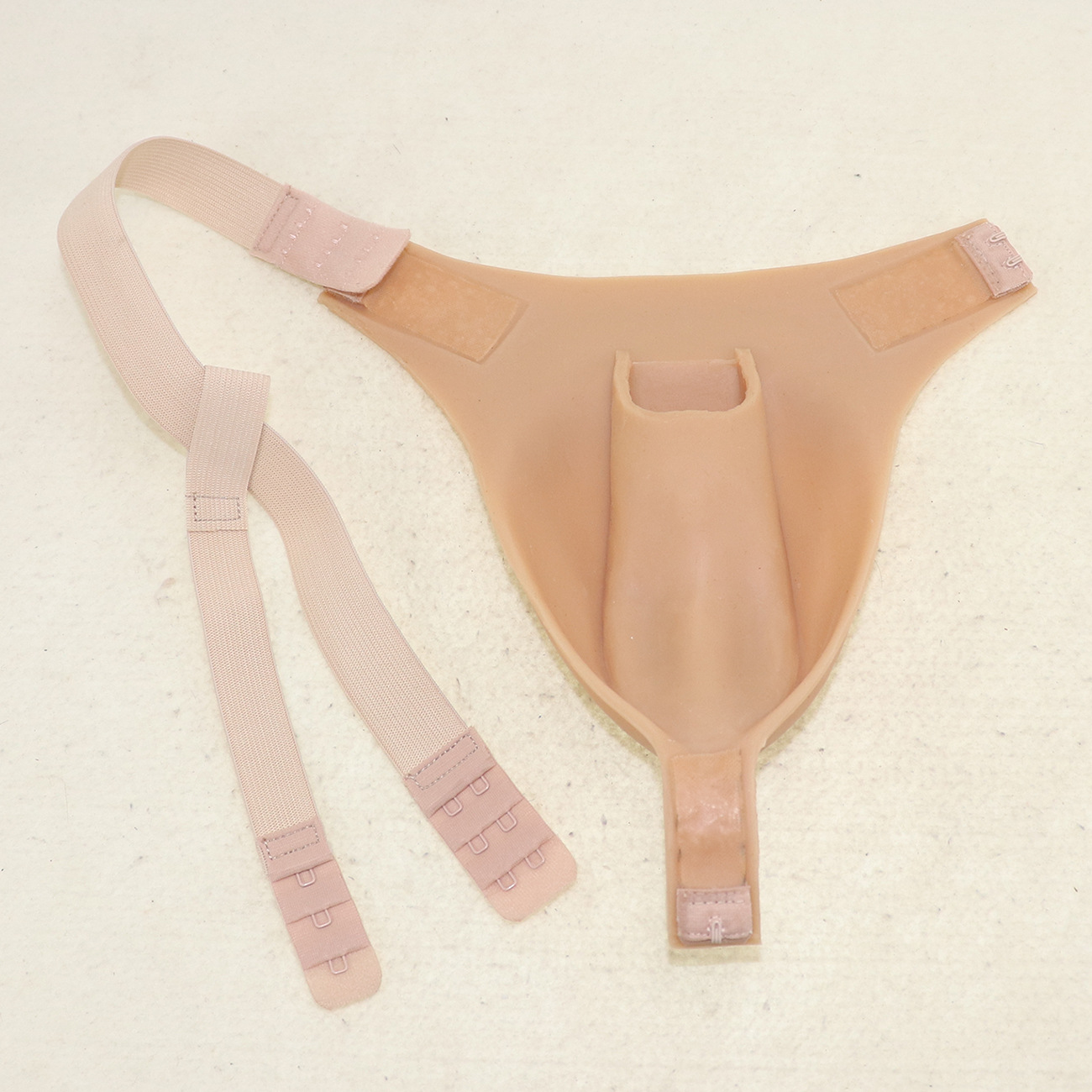 男扮女装 片状丁字假阴裤伪娘cd变装用品￥126