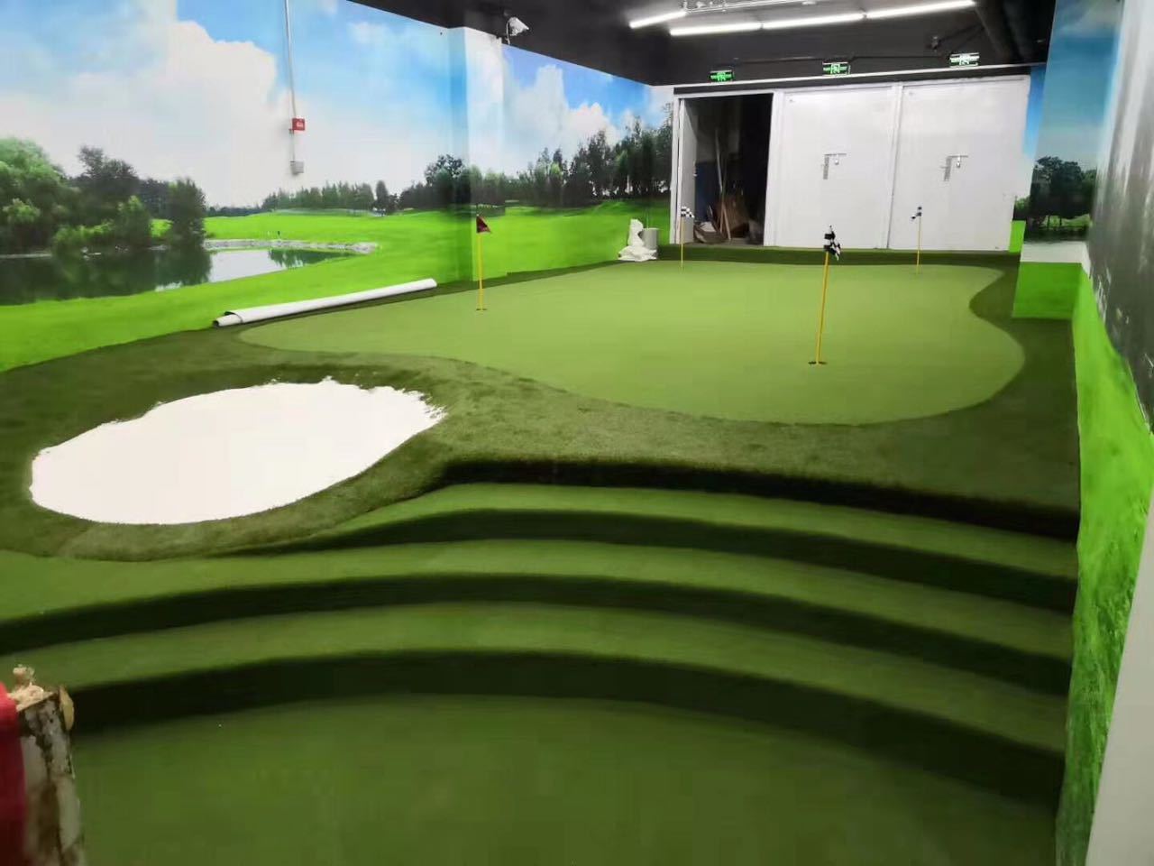 高尔夫练习果岭 定做尺寸 室内高尔夫沙坑水坑设计
