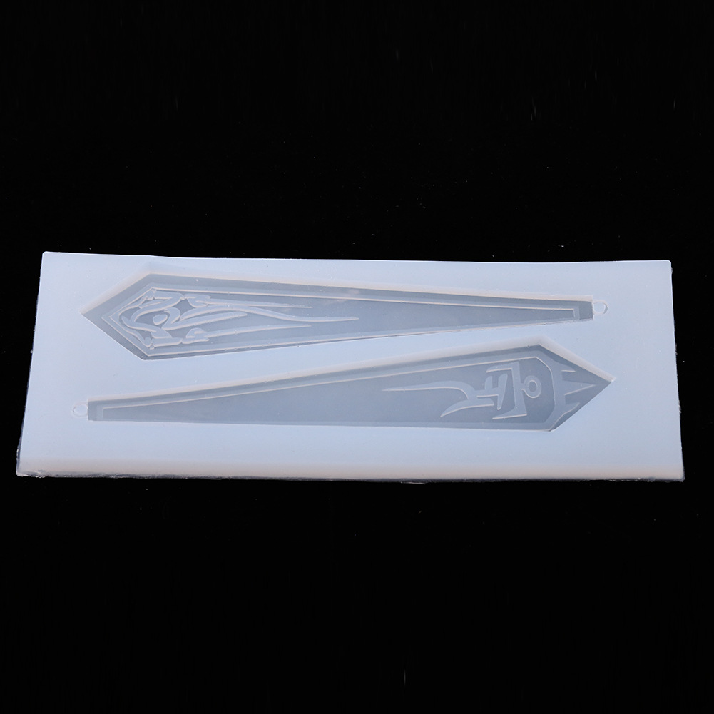 diy卡通狗胶硅胶模具小樱魔法阵饰品荣耀狄仁杰令牌挂件滴胶模具