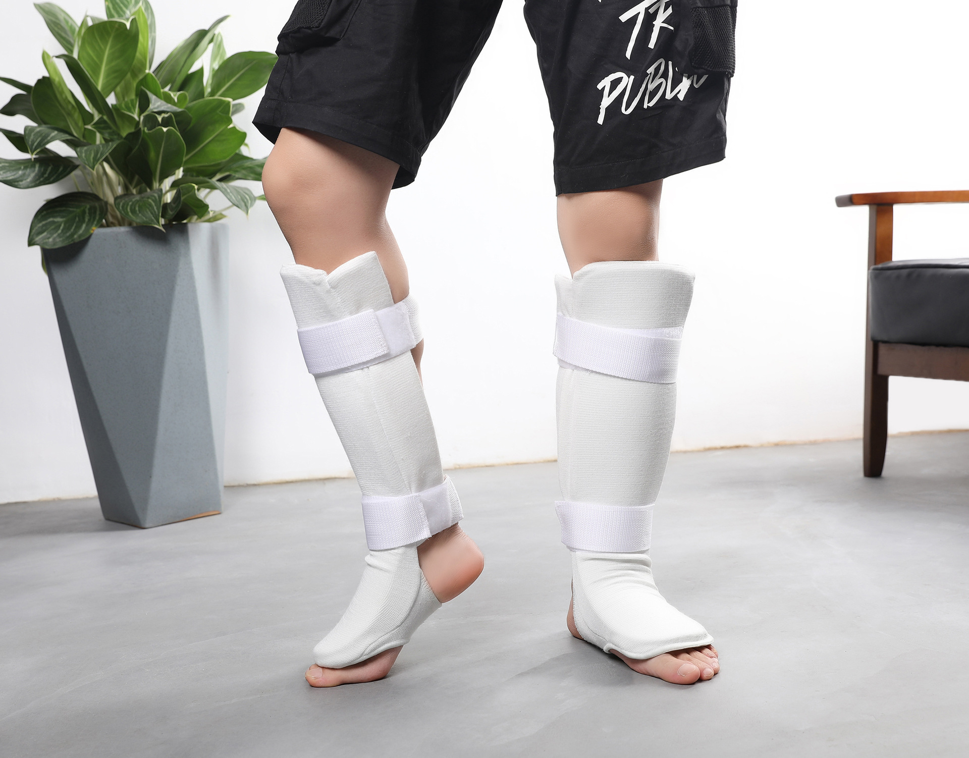 厂家直销绑带护腿武术散打柔道空手道格斗专业运动防护四面伸缩