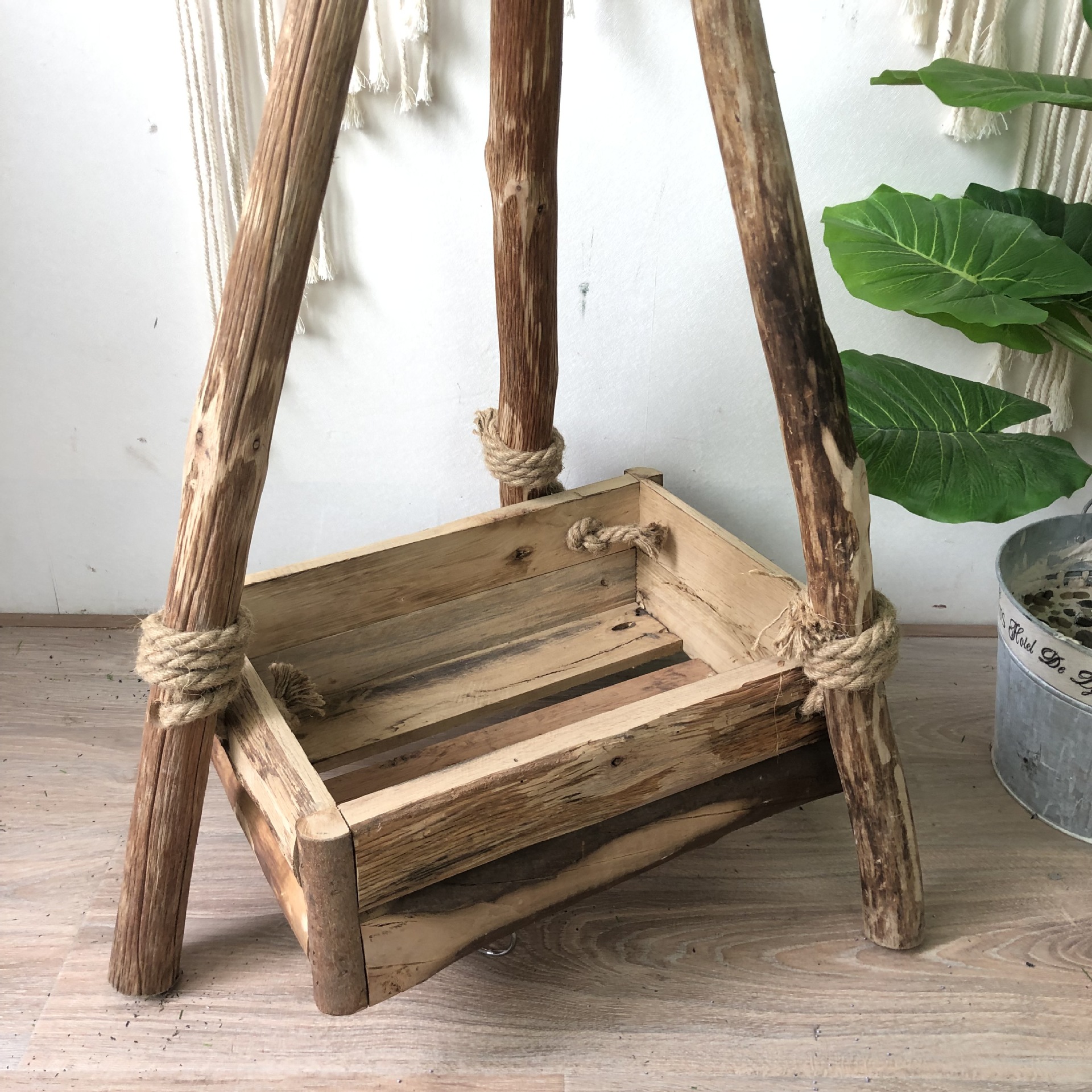 实木三脚架花店装修花架户外桌椅花园影楼幼儿园民宿酒店批发