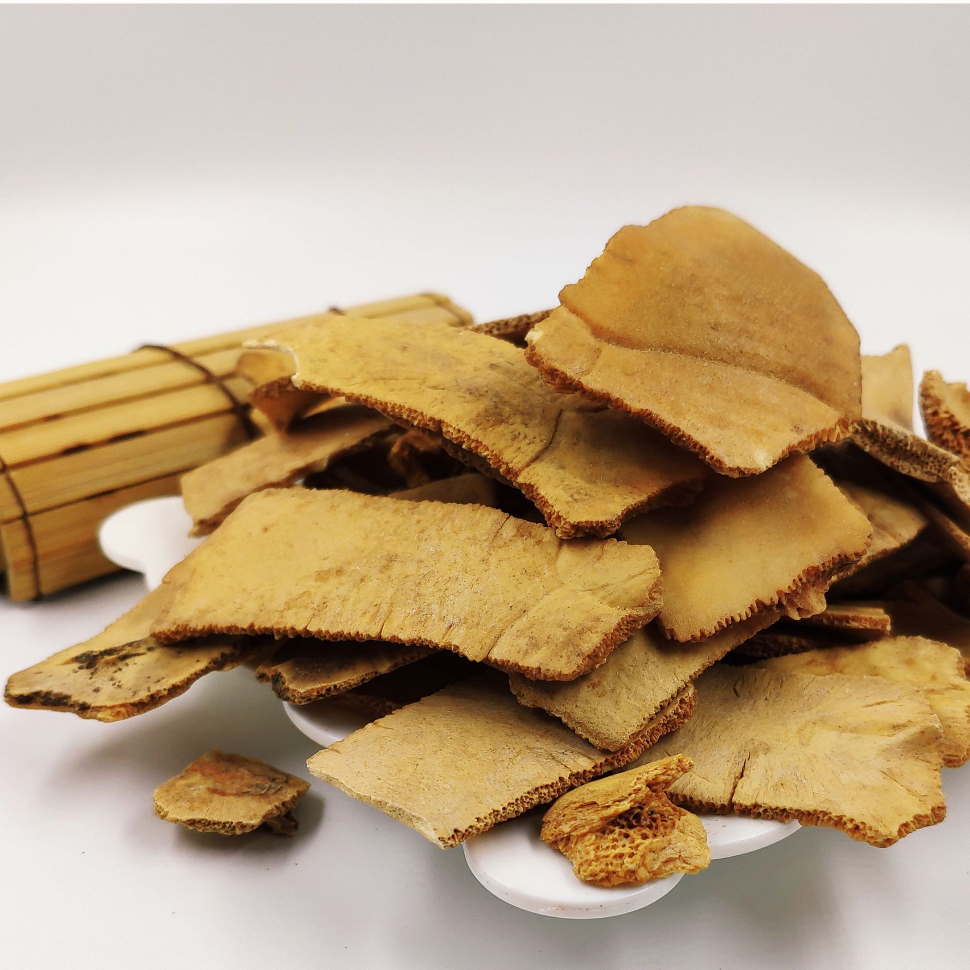 包邮醋龟板批发炙龟壳甲玉林中药材市场龟条