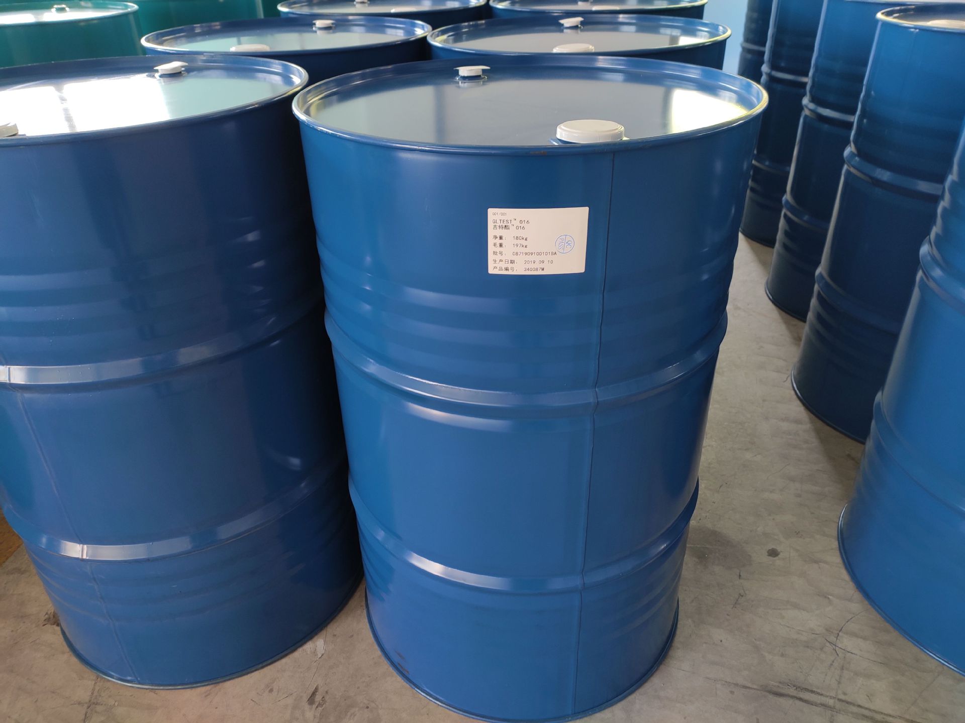 工厂直销o16海鸟羽毛油鲸蜡醇乙基己酸酯 cetyl ethylhexanoate