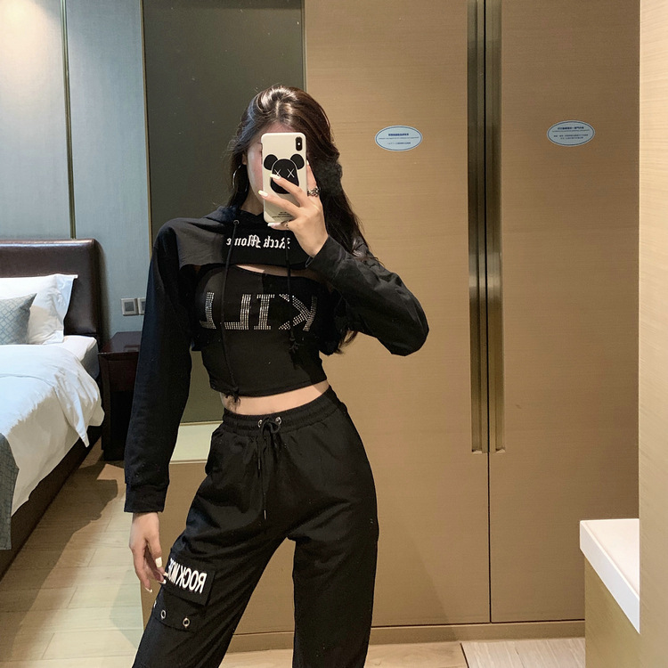 酷酷女孩穿搭街舞嘻哈套装女三件套秋装宽松bf高腰显瘦束脚工装裤