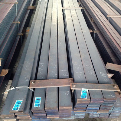 河北唐钢q235b纵剪镀锌扁钢现货 30*3热轧扁条 45#冷拉扁钢冲孔