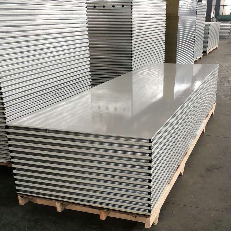 定制手工岩棉彩钢板 防火保温岩棉板 隔热防火彩钢夹芯板