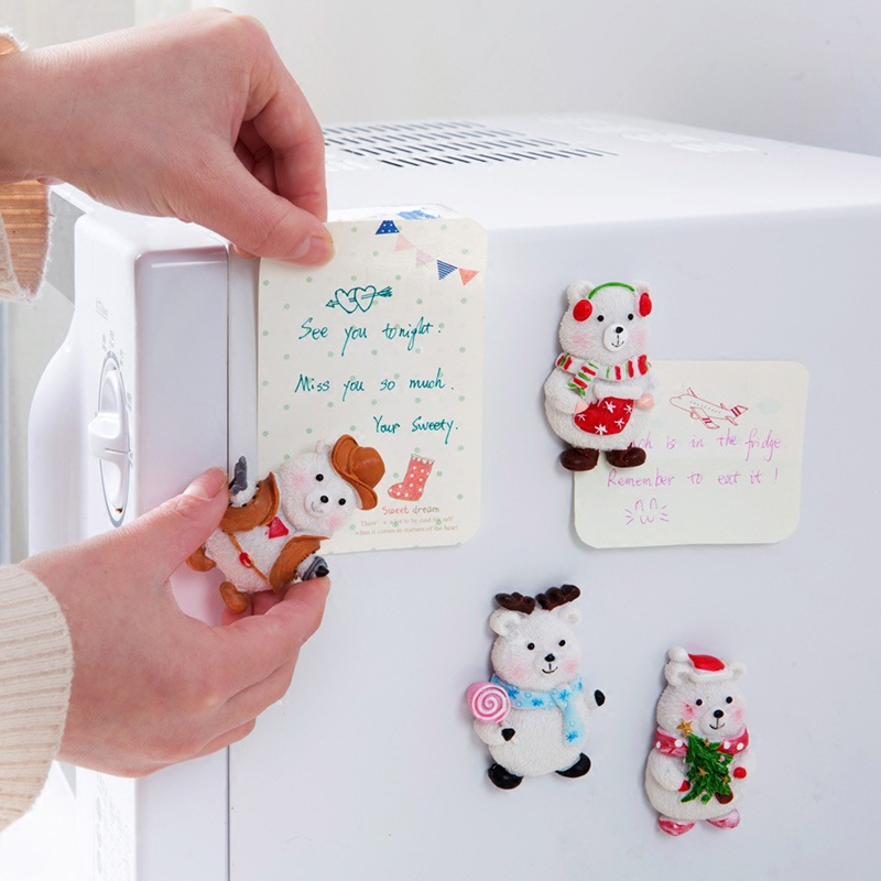 Small Gift Wholesale European and American Style Christmas Bear Refridgerator Magnets Three-Dimensional Magnetic Paste Message Sticker Resin Craft Home Ornament