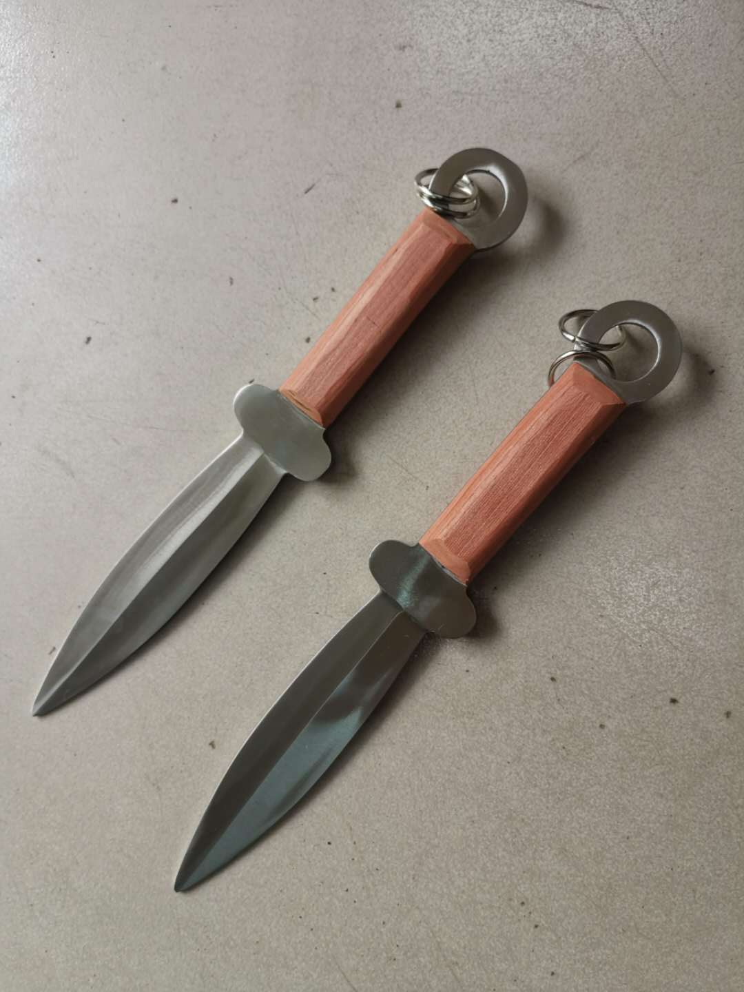 不锈钢双匕首 武术用双手兵器 不锈钢材质 未开刃