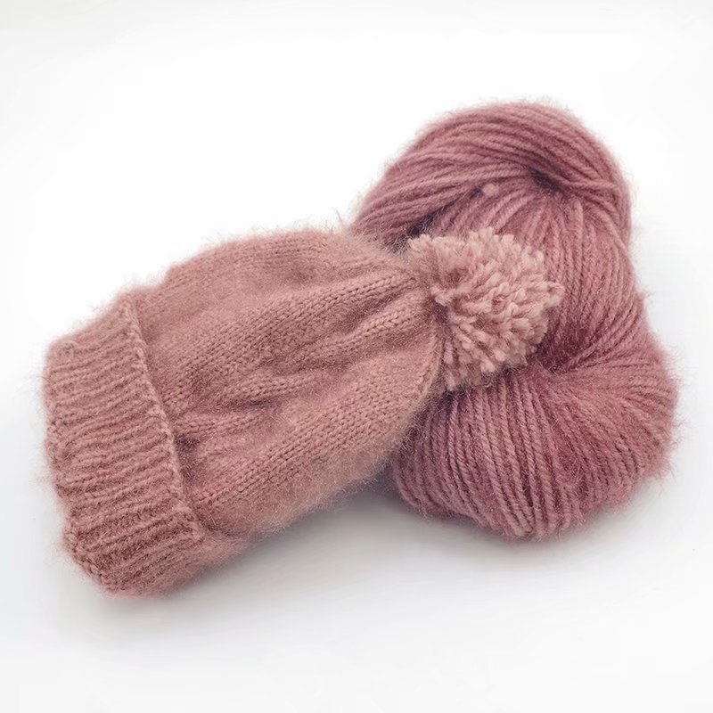 松鼠绒毛线团批发涤纶亮丝绒线帽子勾鞋中粗毛线量大价低