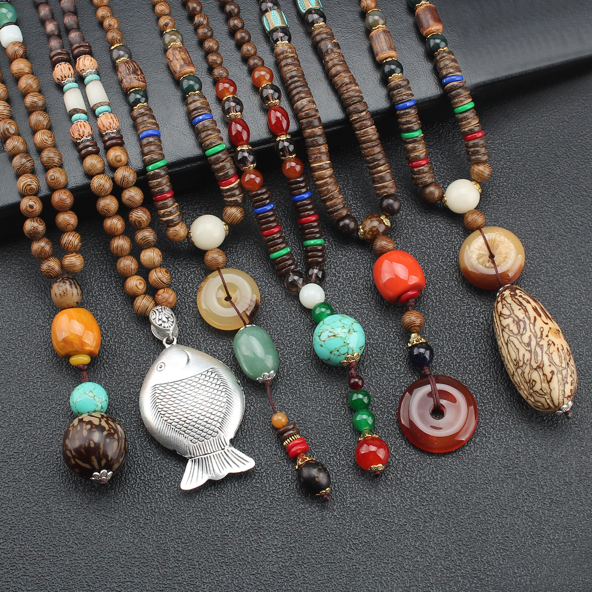 Retro Ethnic Style Wooden Wooden Bead Bodhi Safety Buckle Pendant Long Sweater Chain Men and Women Rosary Necklace Accessory