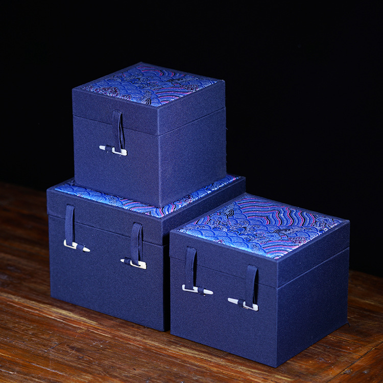 宜兴唐人包装厂家热销云锦布高档锦盒正方形盒子蓝色礼盒定制