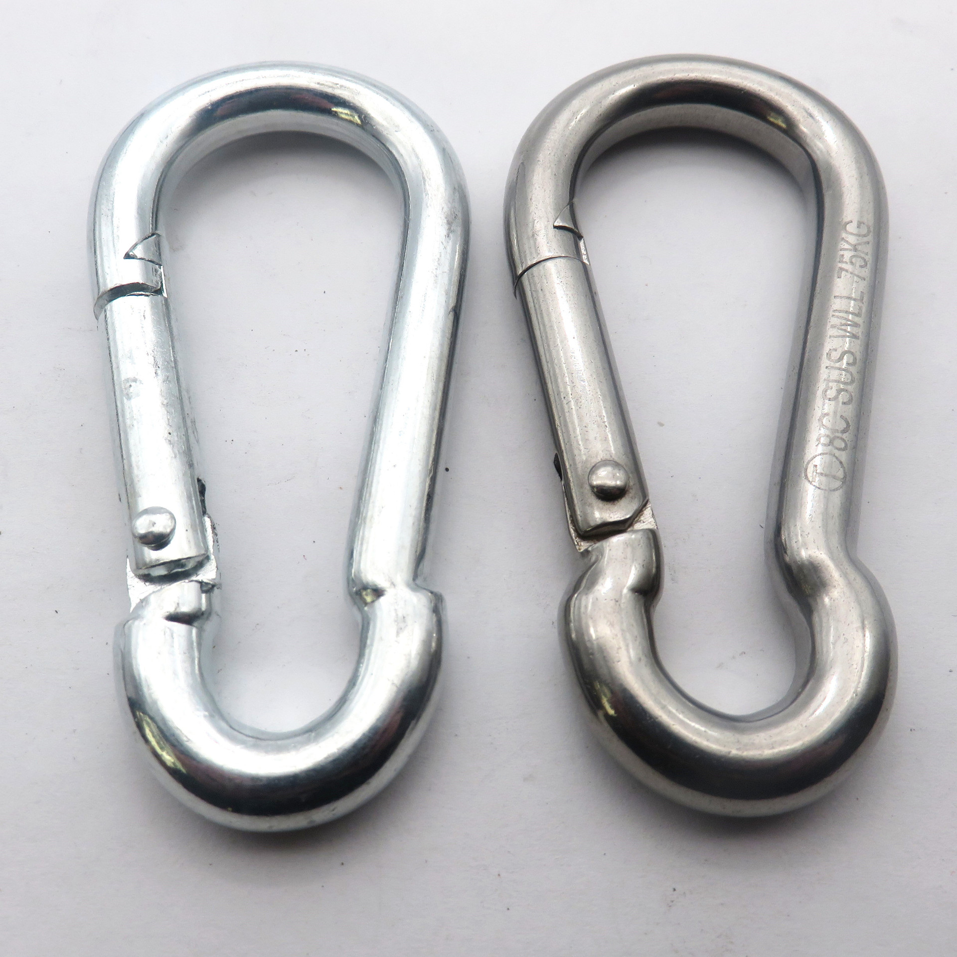 源头厂家供应不锈钢登山安全锁扣 不锈钢葫芦形挂钩 铁镀锌弹簧钩