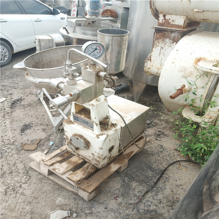 出售二手上海申鹿均质机srh3070公斤高压均质机牛奶豆奶均质机