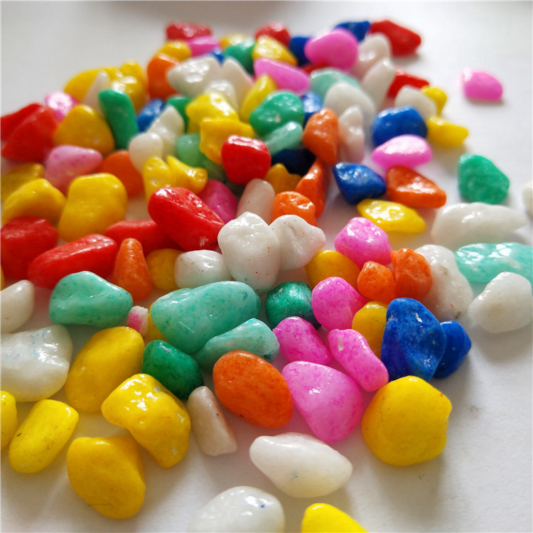 批发七彩石 游乐场娱乐彩色石子 水族单色彩石子 多肉铺面七彩石