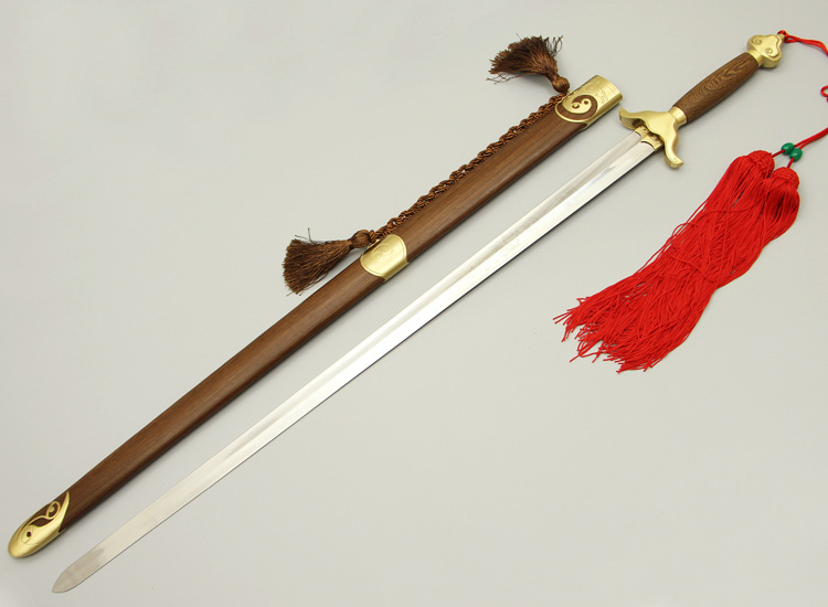 正品开刃龙泉厂家直销男女不锈钢软剑晨练宝剑剑武术剑未太极剑