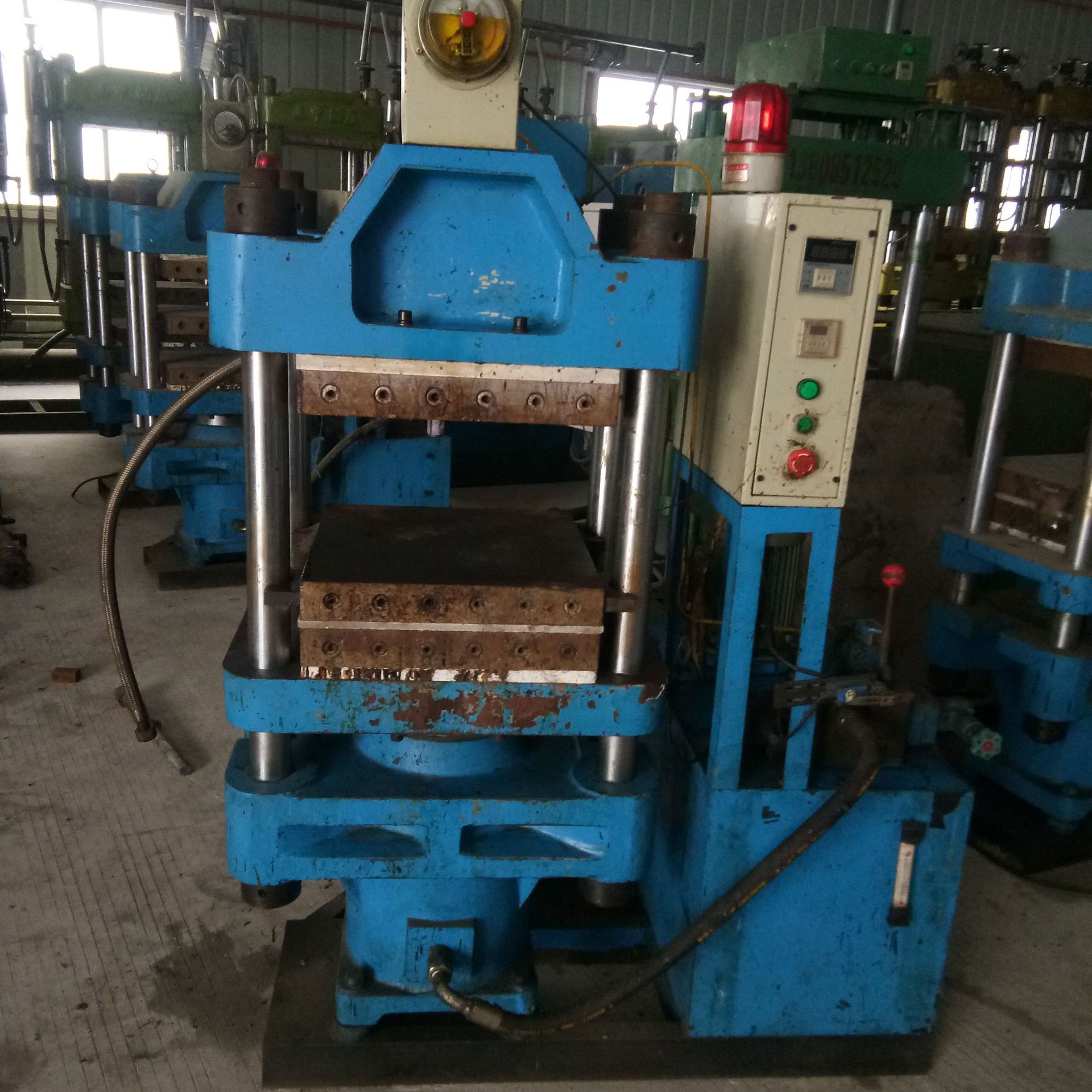 厂家二手油压机 硅胶密炼机 橡胶液压平板硫化机一件代发