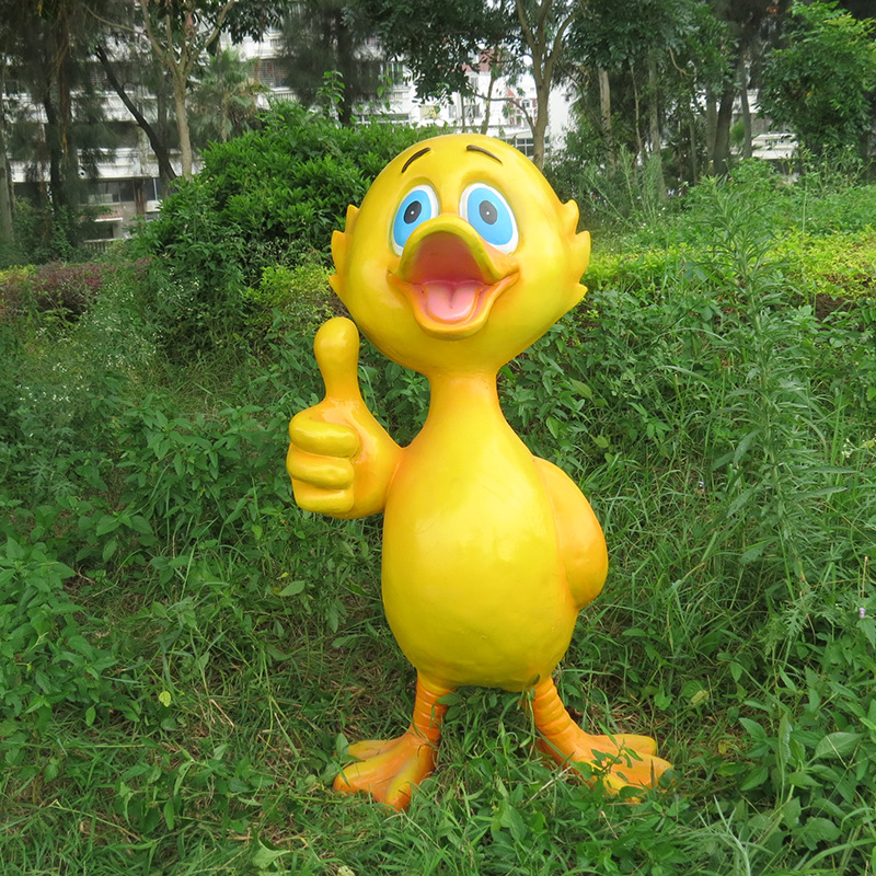 玻璃钢卡通鸭子雕塑公园商场美陈游乐园景观卡通雕塑可爱鸭子摆件