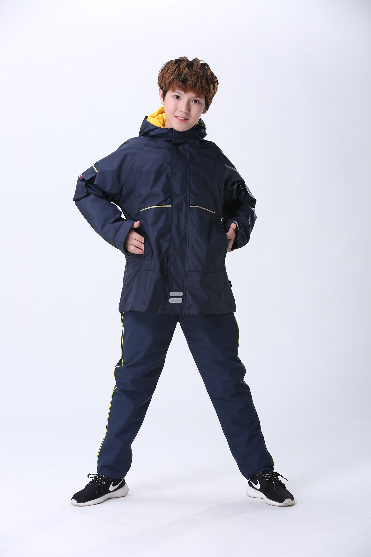 新款儿童冲锋衣校服小学生校服定制logo 秋冬儿童班服中学生校服