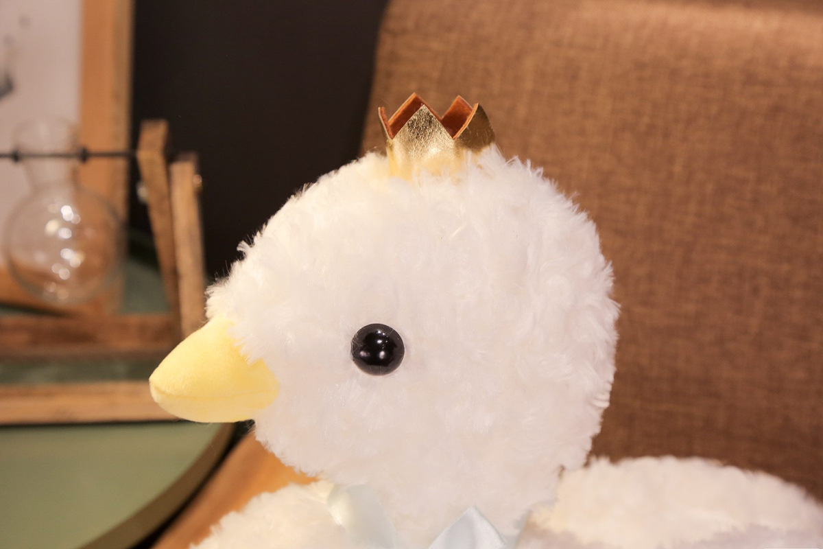 ins风梦幻少女心皇冠天鹅公仔毛绒玩具抱枕毛绒玩偶送女生礼物