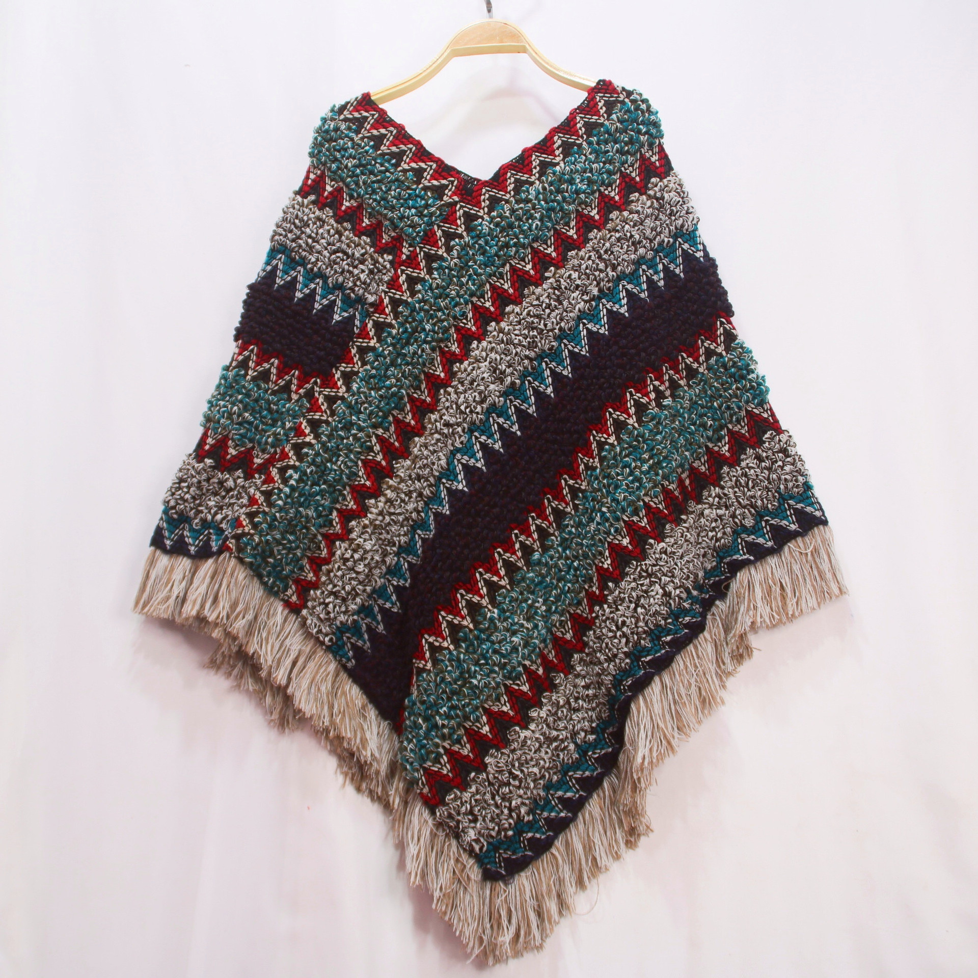 民族风披肩云南丽江大理青海秋冬新款民族风毛线勾花流须套头披肩